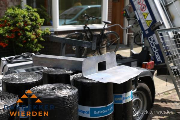 Dakbedekkingsmateriaal en dakgoot onderdelen in Wierden Dakbedekkingsmateriaal en dakgoot onderdelen in Wierden